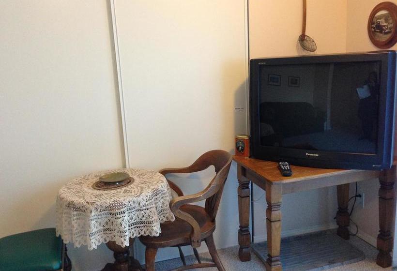 B&b On Signal Hill | Calgary | Alberta | Canada 18