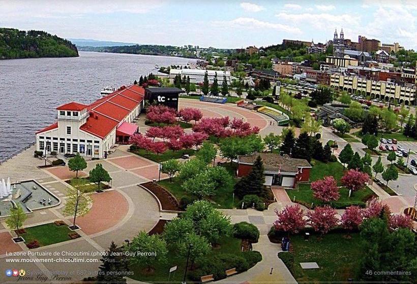 Hotel Auberge Centre Ville | Saguenay | Quebec | Canada 1