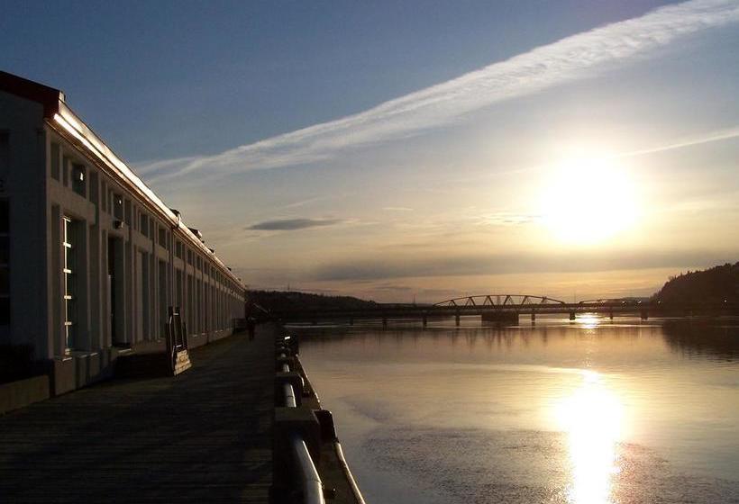 Hotel Auberge Centre Ville | Saguenay | Quebec | Canada 10