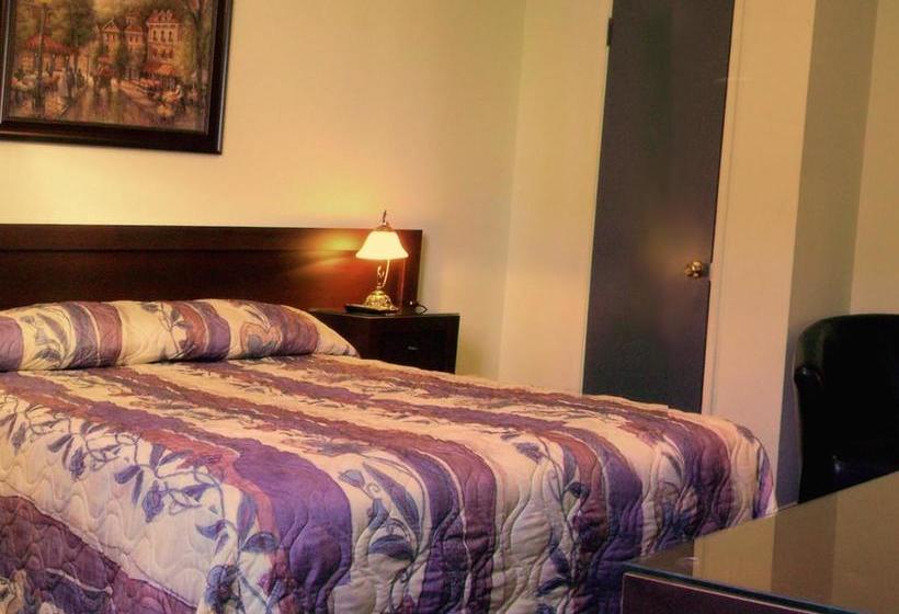 Hotel Auberge Centre Ville | Saguenay | Quebec | Canada 12