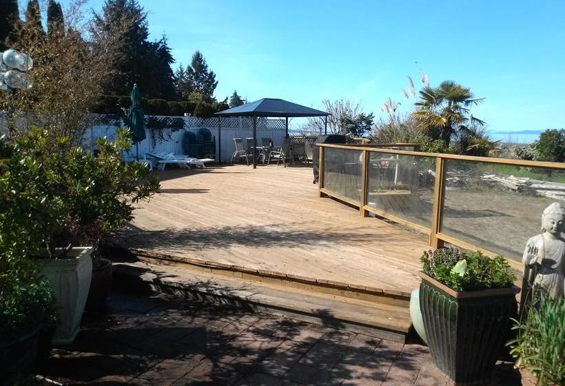 Hotel Buena Vista By The Sea | Qualicum Beach | British Columbia | Canada 11