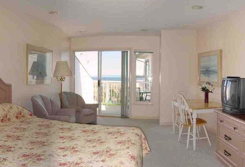 Hotel Buena Vista By The Sea | Qualicum Beach | British Columbia | Canada 12