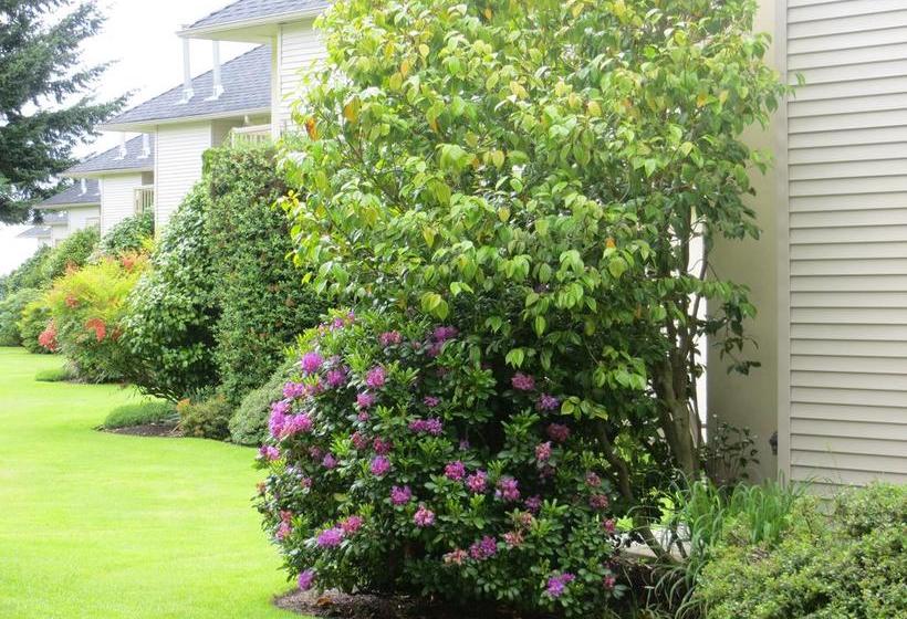 Ocean Sands Resort Inc | Parksville | British Columbia | Canada 3