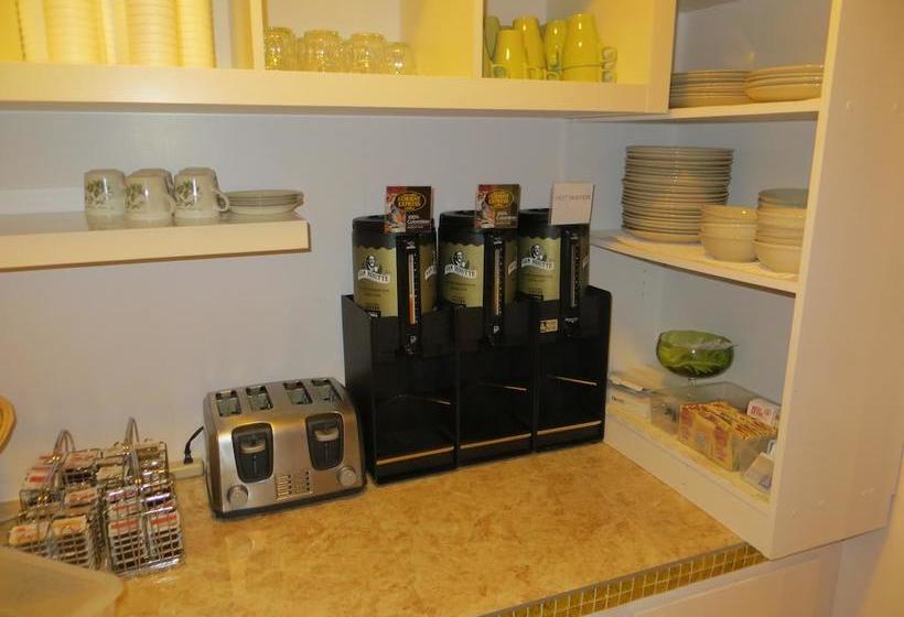 Hotel Queen Bee | Winnipeg | Manitoba | Canada 12