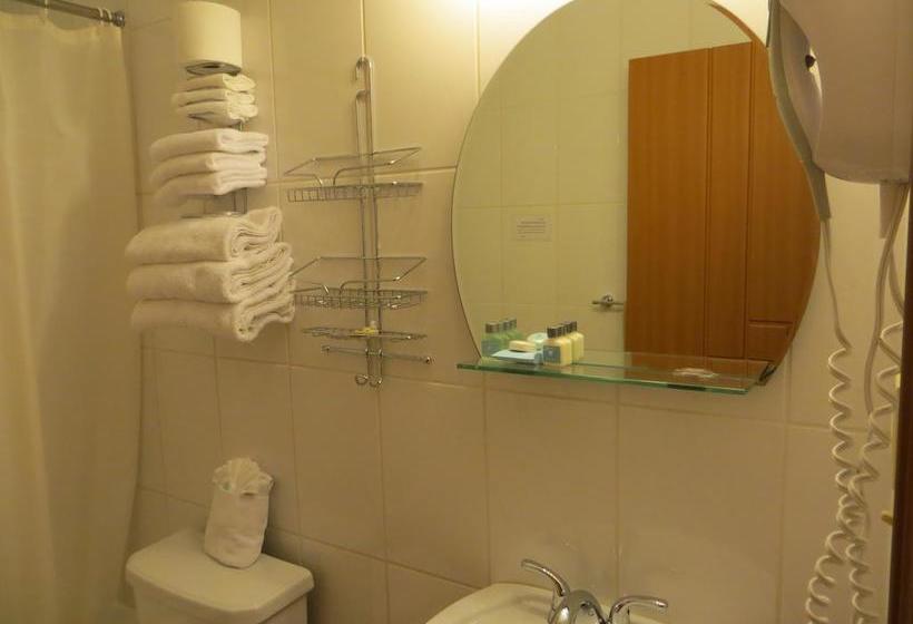 Hotel Queen Bee | Winnipeg | Manitoba | Canada 16