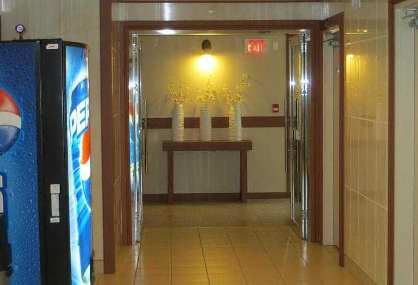 Hotel Queen Bee | Winnipeg | Manitoba | Canada 7