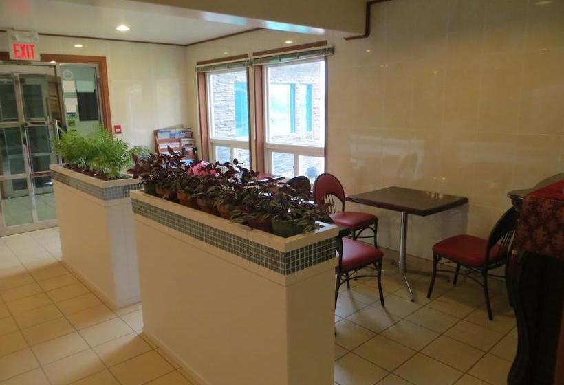 Hotel Queen Bee | Winnipeg | Manitoba | Canada 8