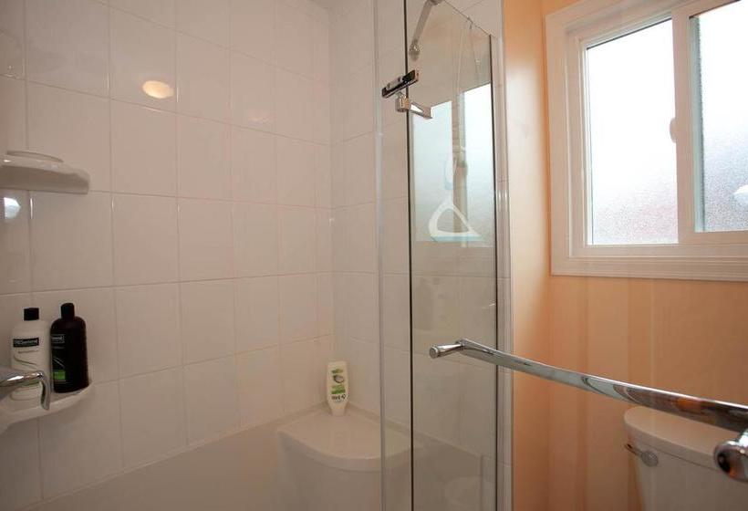 House Victoria Bed & Breakfast | Penticton | British Columbia | Canada 17