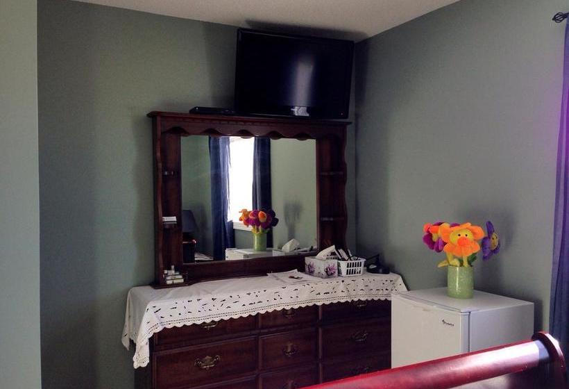 Hd View Bed And Breakfast | Grande Cache | Alberta | Canada 19