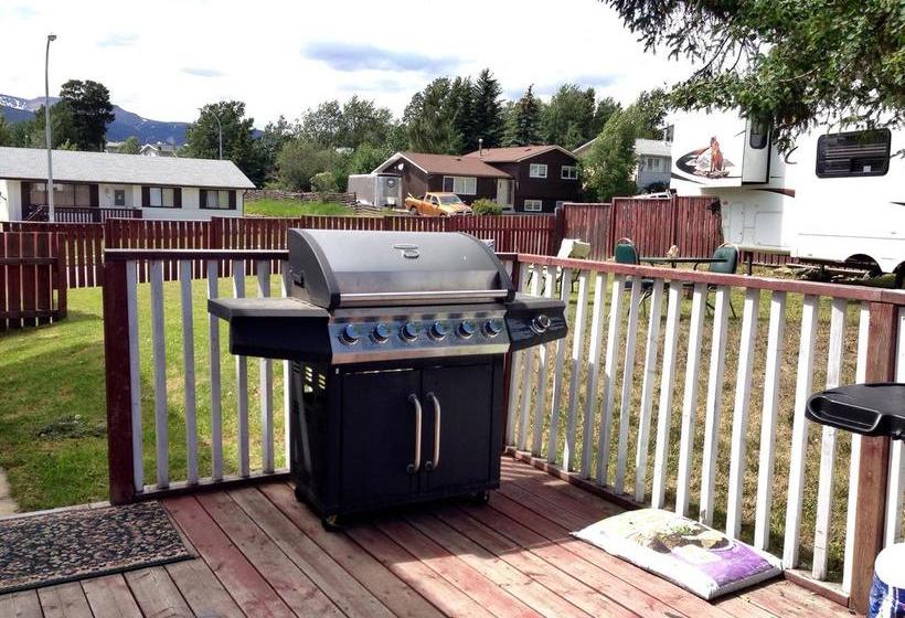 Hd View Bed And Breakfast | Grande Cache | Alberta | Canada 2