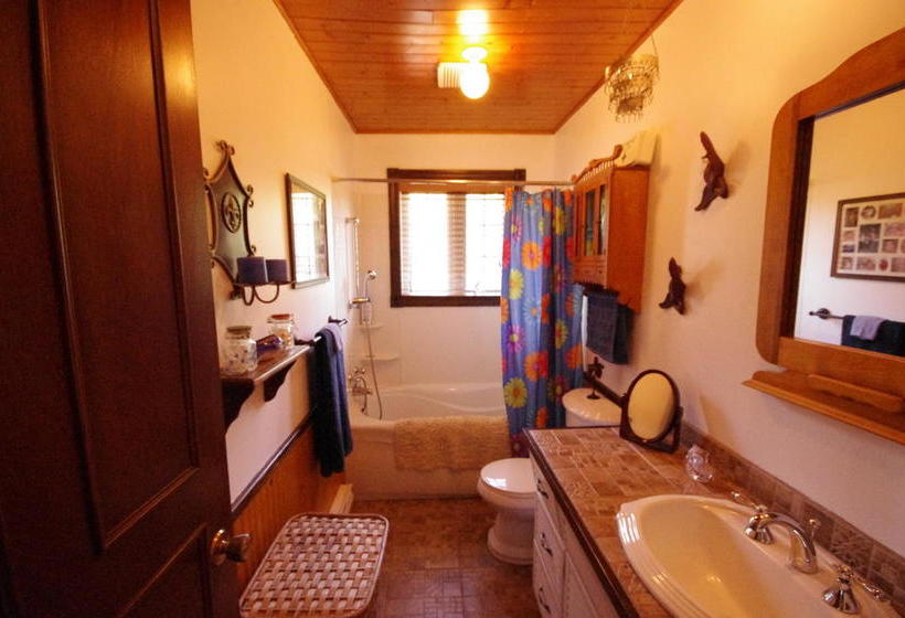 Bed and Breakfast Maison Trudel Gite | Herouxville | Quebec | Canada 9