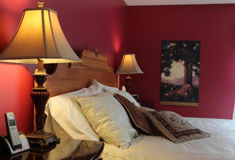 Warn House Bed And Breakfast | Summerside | Prince Edward Island | Canada 3