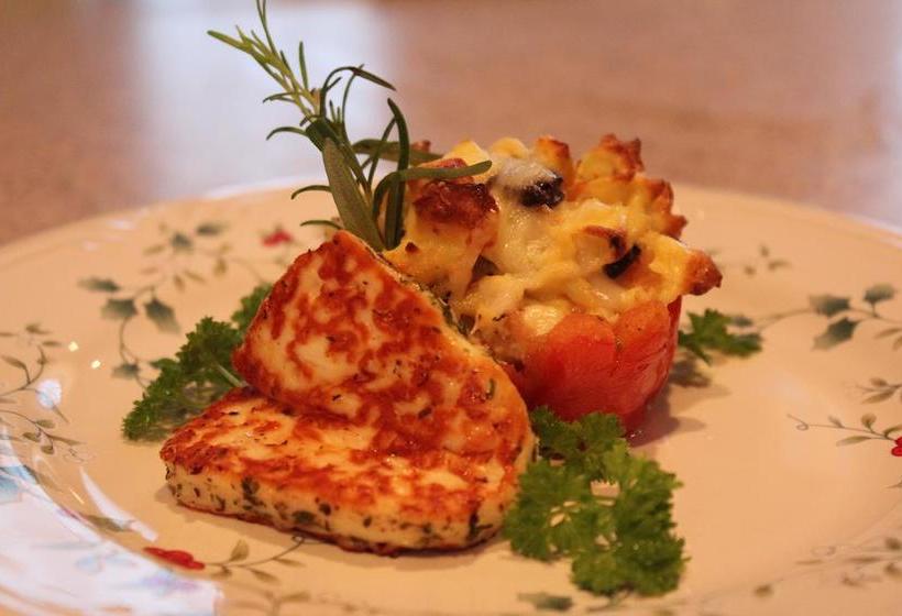 Warn House Bed And Breakfast | Summerside | Prince Edward Island | Canada 7