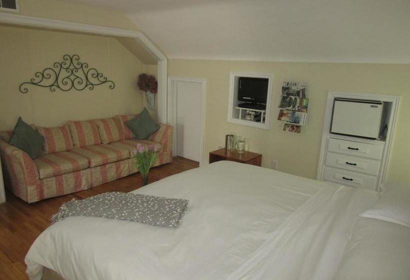 Carbonnel Bed And Breakfast | Niagara on the Lake | Ontario | Canada 16