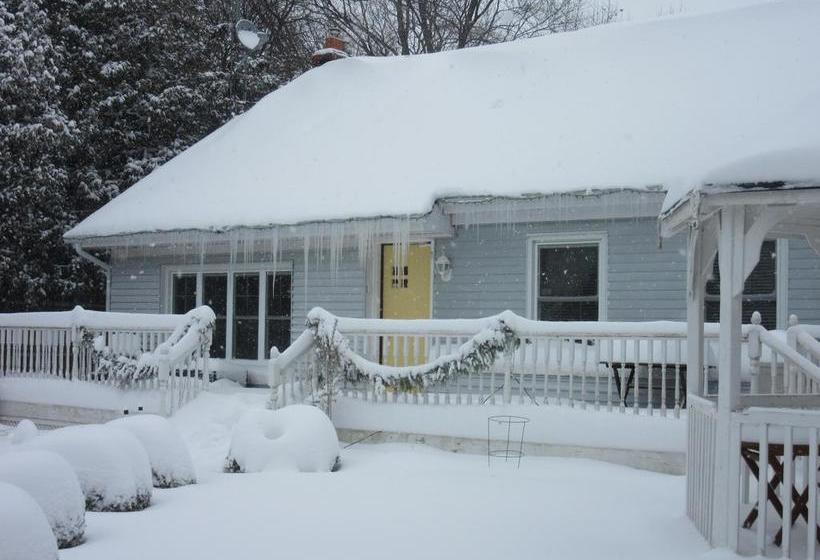 Carbonnel Bed And Breakfast | Niagara on the Lake | Ontario | Canada 2