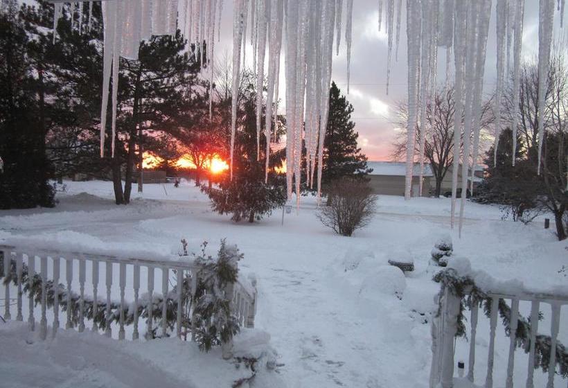 Carbonnel Bed And Breakfast | Niagara on the Lake | Ontario | Canada 3