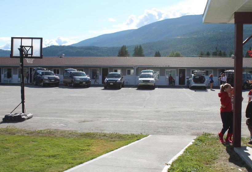 Paradise Motel | Sicamous | British Columbia | Canada 3