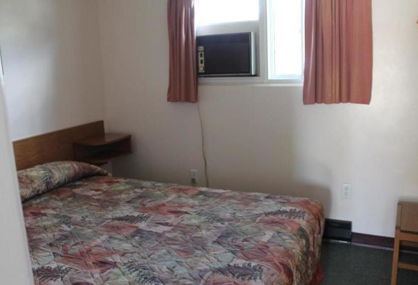 Paradise Motel | Sicamous | British Columbia | Canada 8