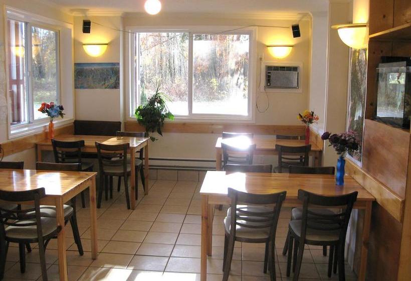 Motel Revelstoke Gateway Inn | Revelstoke | British Columbia | Canada 7