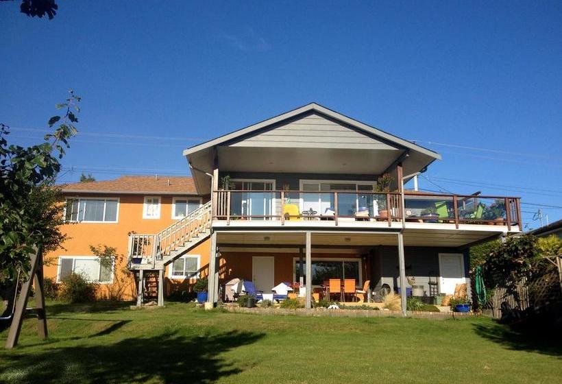 Hidden Harbour Vacation Rental And B&b