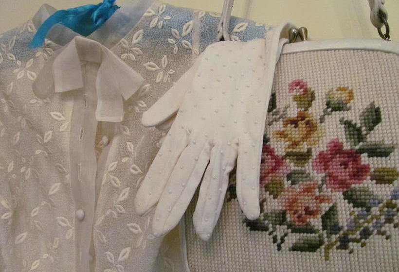 Bed and Breakfast The Victorian Inn | Midland | Ontario | Canada 7