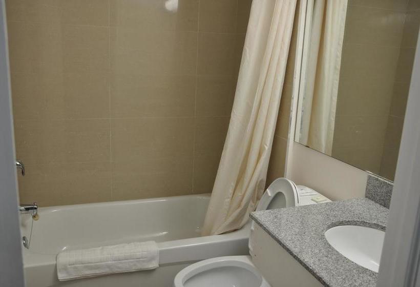 Motel Royal Inn | Burlington | Ontario | Canada 4