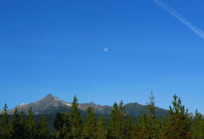 Kerstins Chalet Bed & Breakfast | Valemount | British Columbia | Canada 8