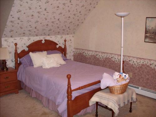 Slumber Westhill B&b | Charlottetown | Prince Edward Island | Canada 6