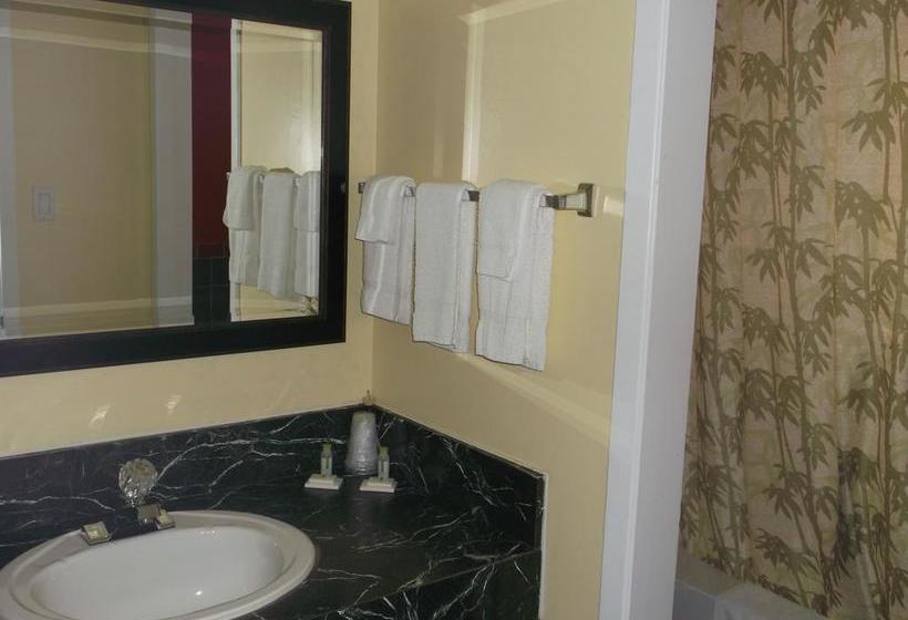 Haileybury Beach Motel | Haileybury | Ontario | Canada 20