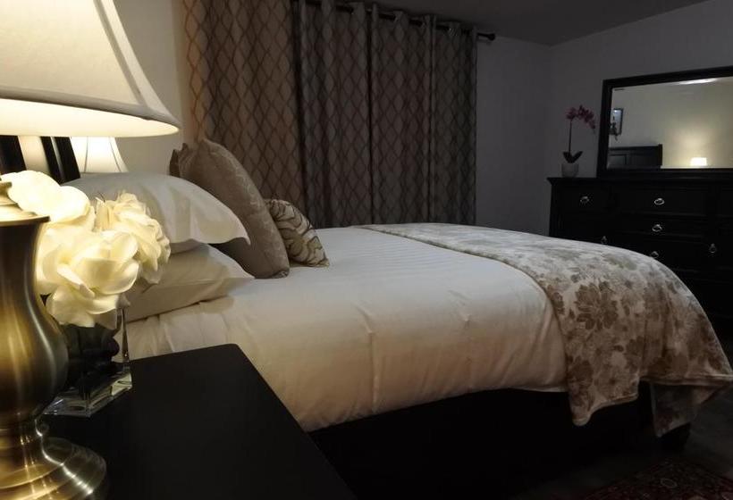 Hotel Black Rooster Guesthouse | Prince Rupert | British Columbia | Canada 14