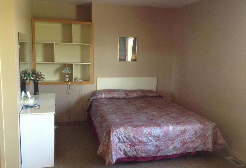 Motel Rayalco | Laurier Station | Quebec | Canada 11