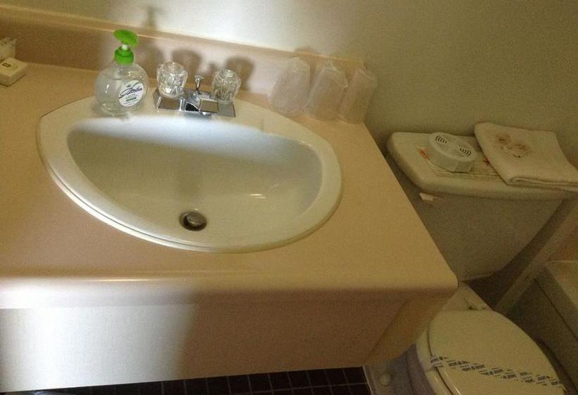 Motel Rayalco | Laurier Station | Quebec | Canada 15