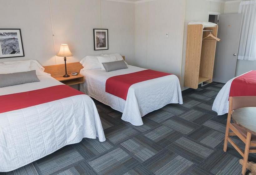 Motel Cartier | Riviere du Loup | Quebec | Canada 16