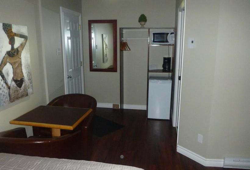 Miami Motel | Trois Rivieres | Québec | Canada 11