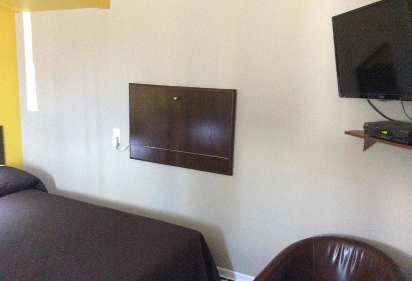 Miami Motel | Trois Rivieres | Québec | Canada 16