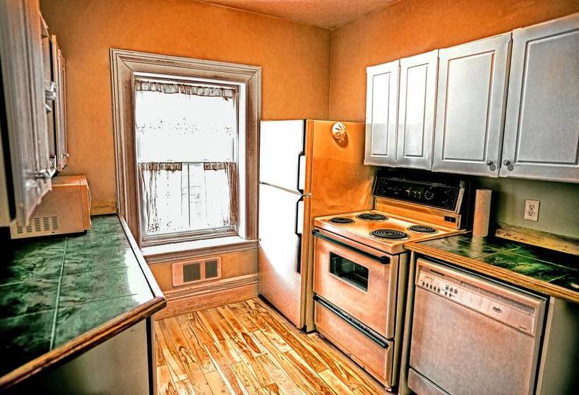 Earle Of Leinster B&b | Saint John | New Brunswick | Canada 13