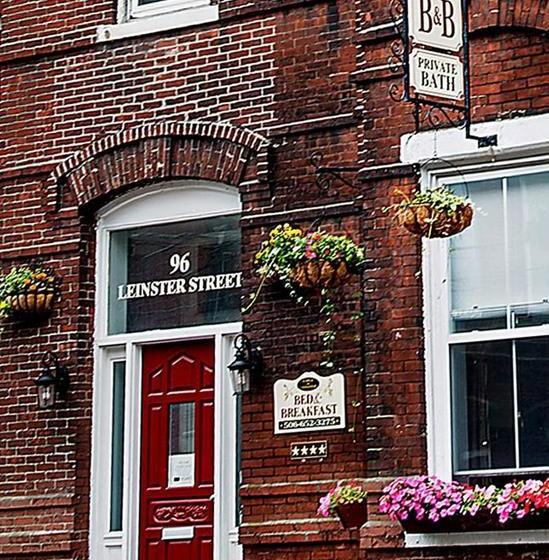 Earle Of Leinster B&b | Saint John | New Brunswick | Canada 19
