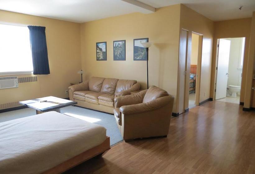 Hotel Athabasca Valley Inn & Suites | Hinton | Alberta | Canada 19