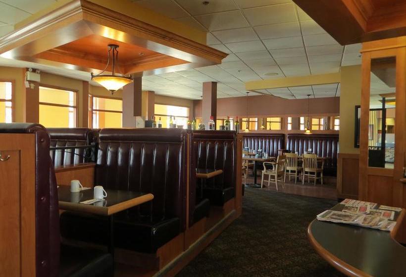 Hotel Athabasca Valley Inn & Suites | Hinton | Alberta | Canada 4