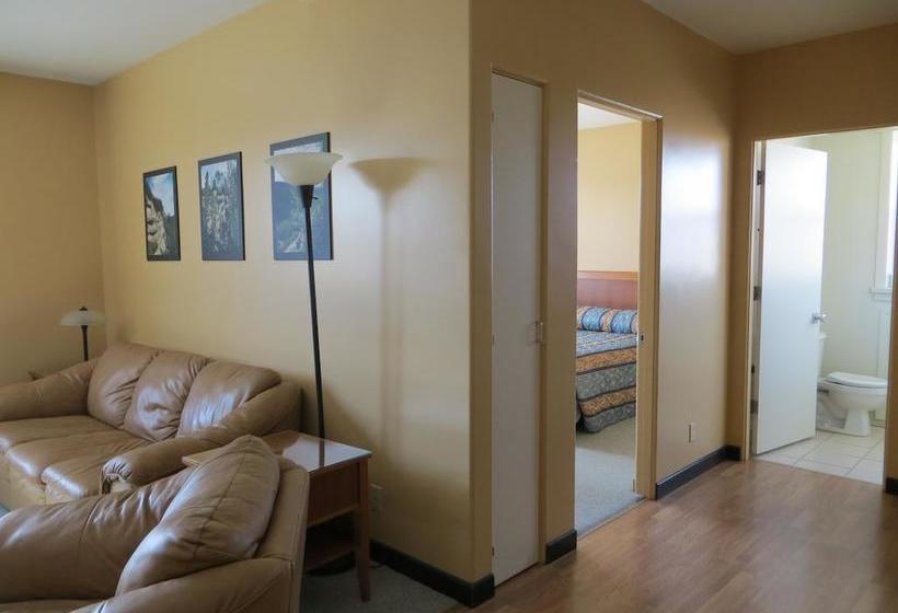 Hotel Athabasca Valley Inn & Suites | Hinton | Alberta | Canada 9