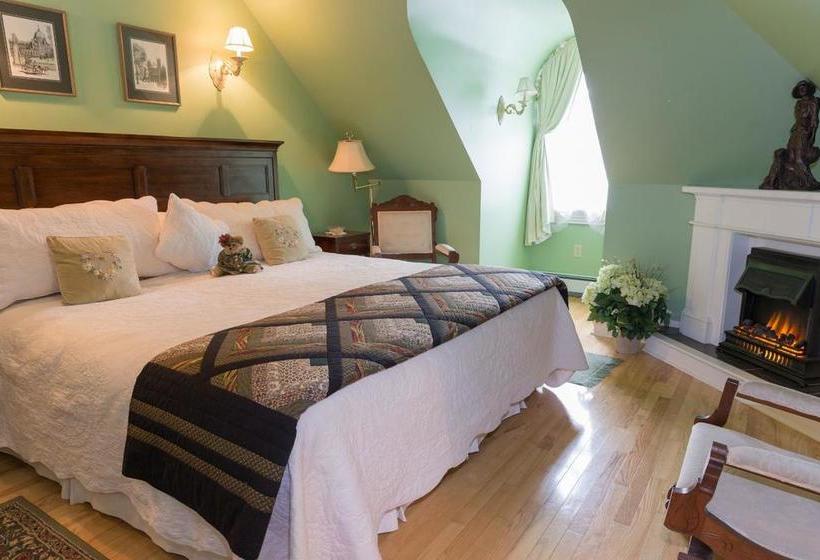 Bed and Breakfast Fitzroy Hall | Charlottetown | Prince Edward Island | Canada 13