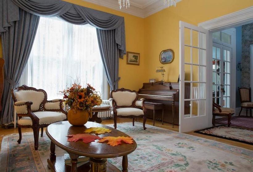 Bed and Breakfast Fitzroy Hall | Charlottetown | Prince Edward Island | Canada 4