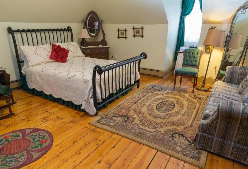 Bed and Breakfast Fitzroy Hall | Charlottetown | Prince Edward Island | Canada 9