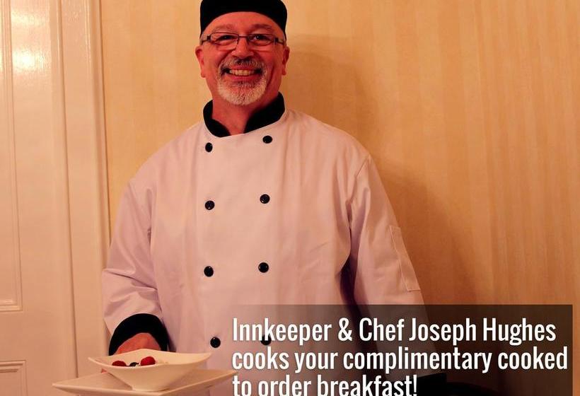 Bed and Breakfast Niagara Classic Inn | Niagara Falls | Ontario | Canada 4