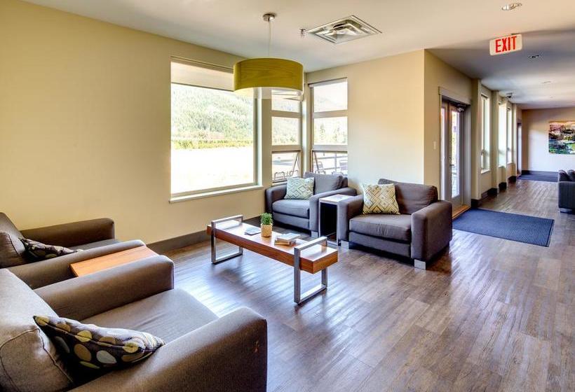 Hostel Hiwhistler | Whistler | British Columbia | Canada 20