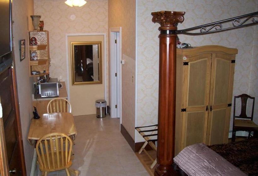 Colonial Charm Inn Bed & Breakfast | Charlottetown | Prinz-Edward-Insel | Kanada 14