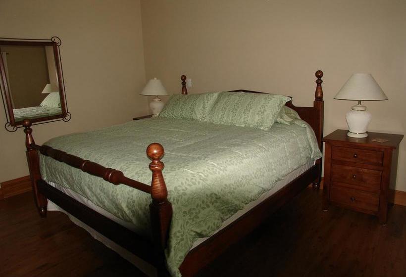 Le Beausoleil Bed And Breakfast | Golden | British Columbia | Canada 10