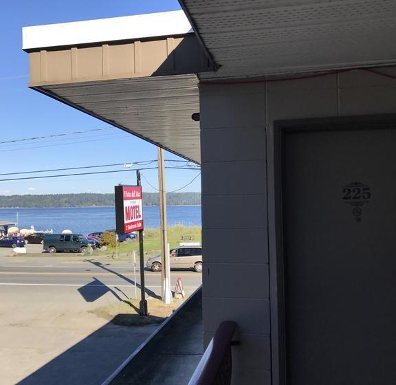 Vista Del Mar Motel | Campbell River | British Columbia | Canada 3