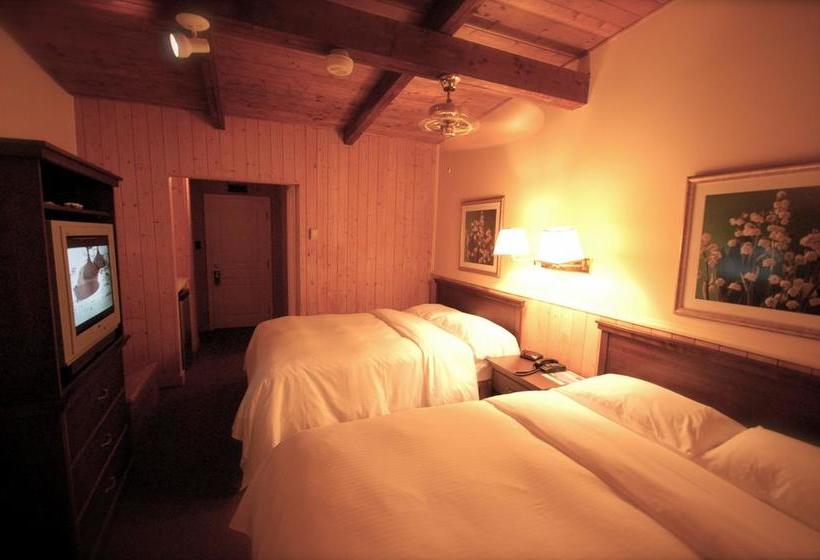 Hôtel La Côte Surprise | Perce | Quebec | Canada 12