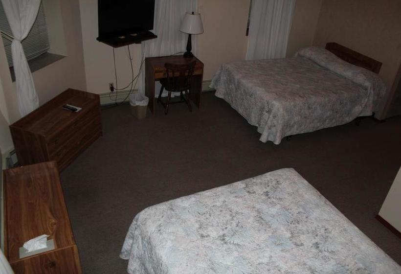 Hotel Cosmopolitan | Blairmore | Alberta | Canada 12